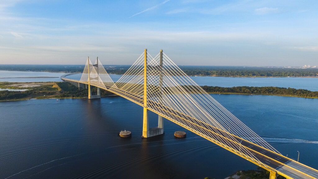 A photo of the Dames Point Bridge in Jacksonville, FL.